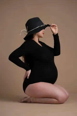 Maternity photo 2