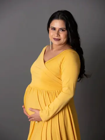 Maternity photo 12