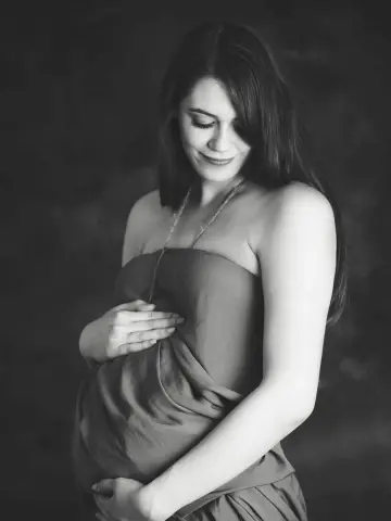Maternity photo 16