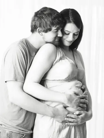 Maternity photo 22