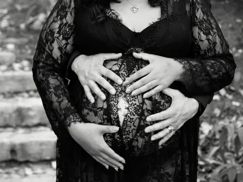 Maternity photo 26