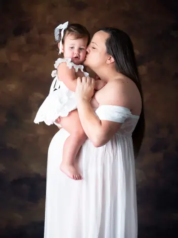 Maternity photo 32