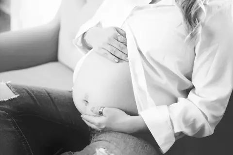 Maternity photo 60